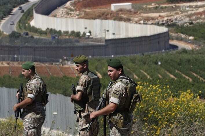 استهداف إسرائيل لمواقع الجيش اللبناني على الحدود تعدٍّ صارخ على السيادة اللبنانية وخرق خطير للقرار 1701