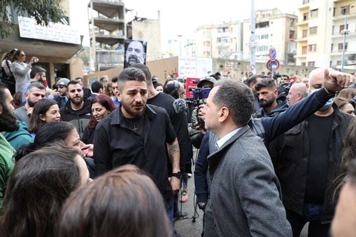 يحاولون تحويل أهالي الضحايا إلى مجرمين وهذا آخر فصول شريعة الغاب.. أطلقوا سراح وليم نون فوراً